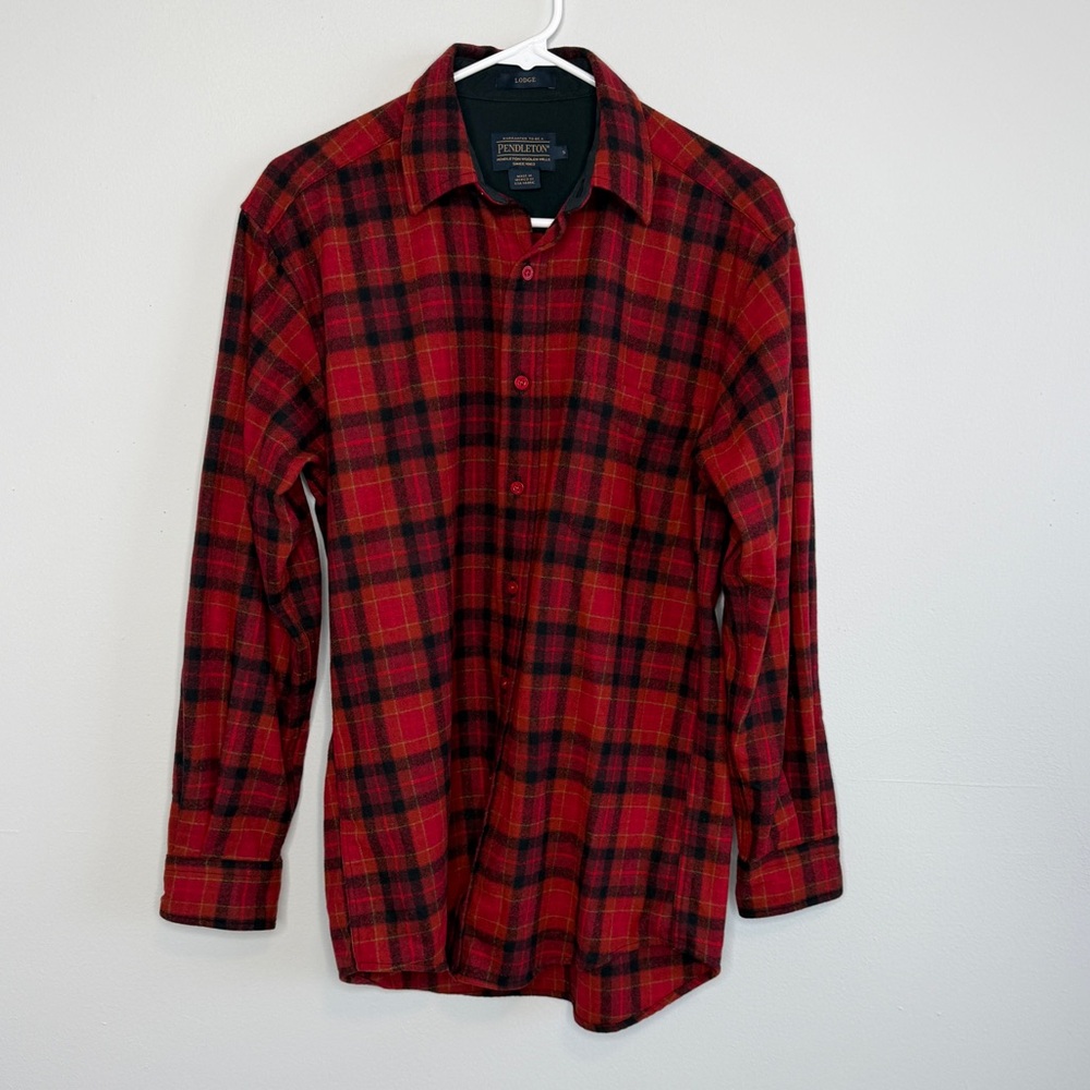 Pendleton Men’s Red Black Plaid Lodge Wool Flannel Shirt Small Classic Pocket